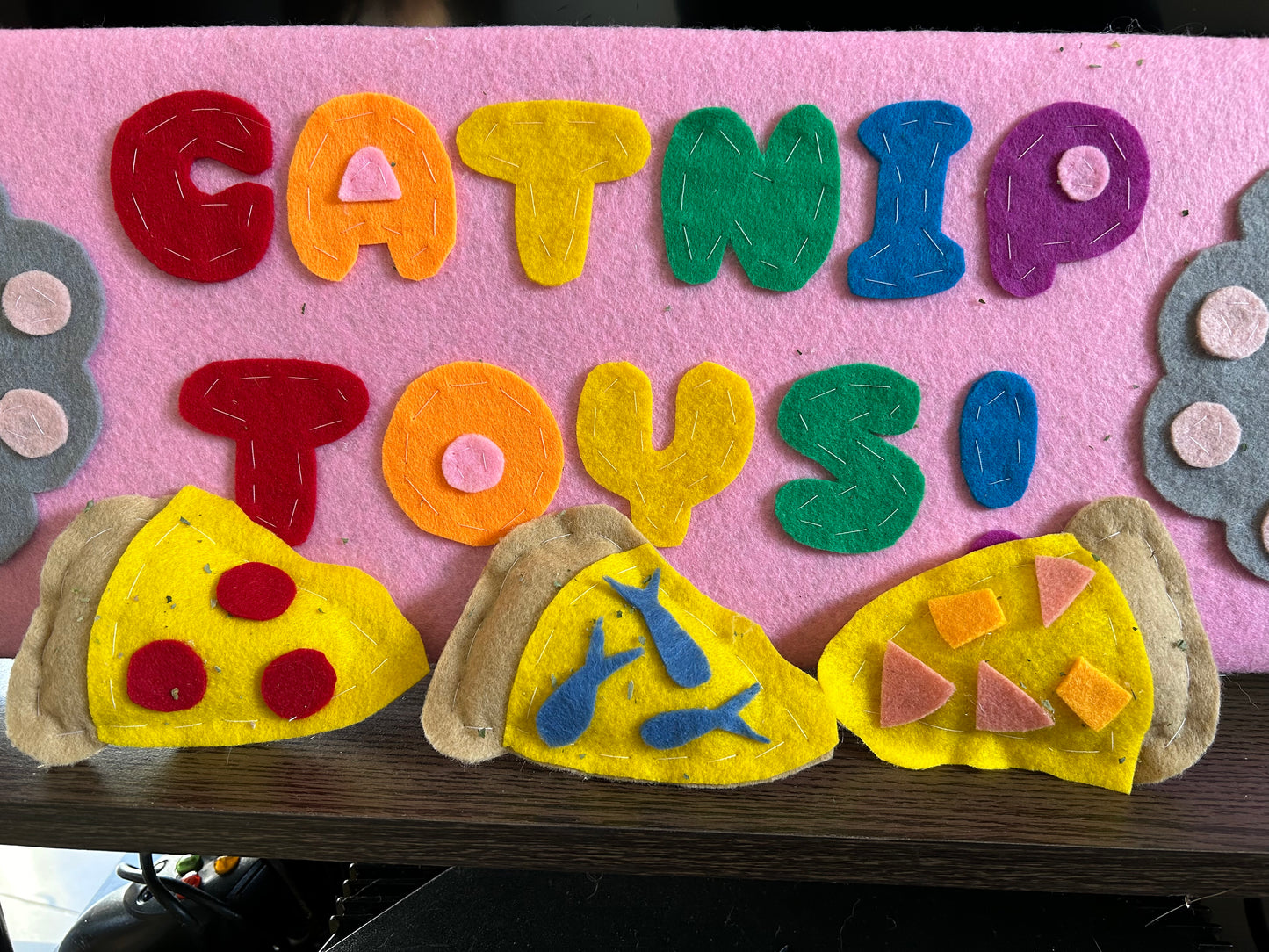 Pizza slice catnip cat toy