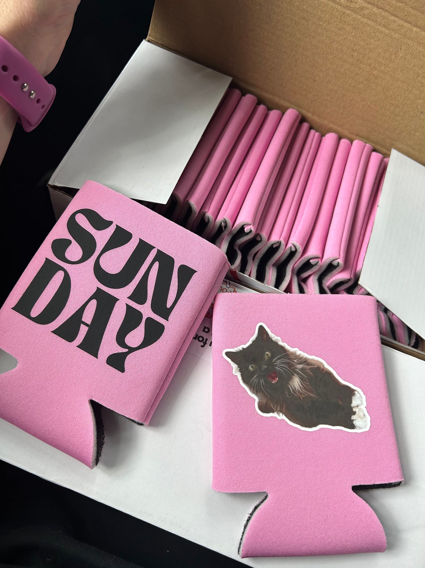 Pink Sunday beverage holders