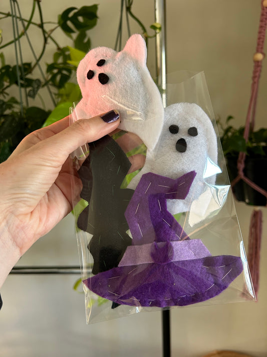 4 pack of Halloween toys